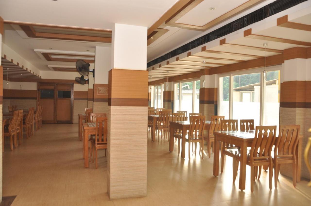 帕马斯酒店 马伊拉杜图赖 外观 照片